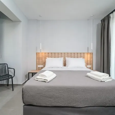 Hotel Olive Roots