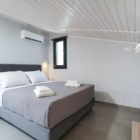 Olive Roots Hotel *